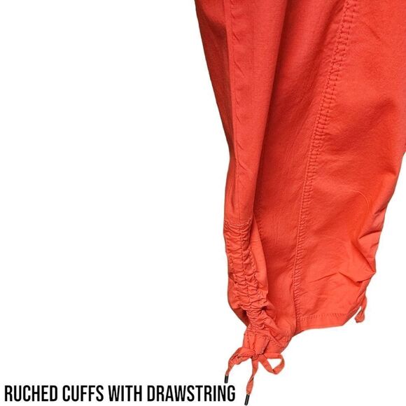 NEW TORRID BRIGHT CORAL Cinch Stretch Poplin Cropped Cargo Pants - Picture 8 of 16